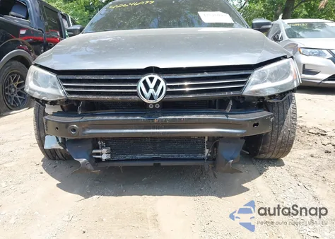 2013 Volkswagen Jetta 2.0L Tdi from USA, damaged, VIN 3VWLL7AJ3DM245055